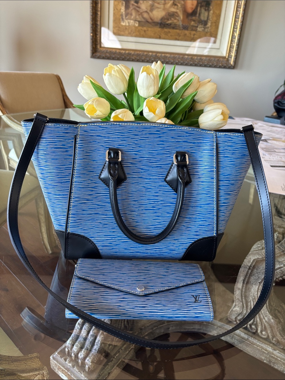 Louis Vuitton Phénix blue épi in excellent condition with free matching wallet